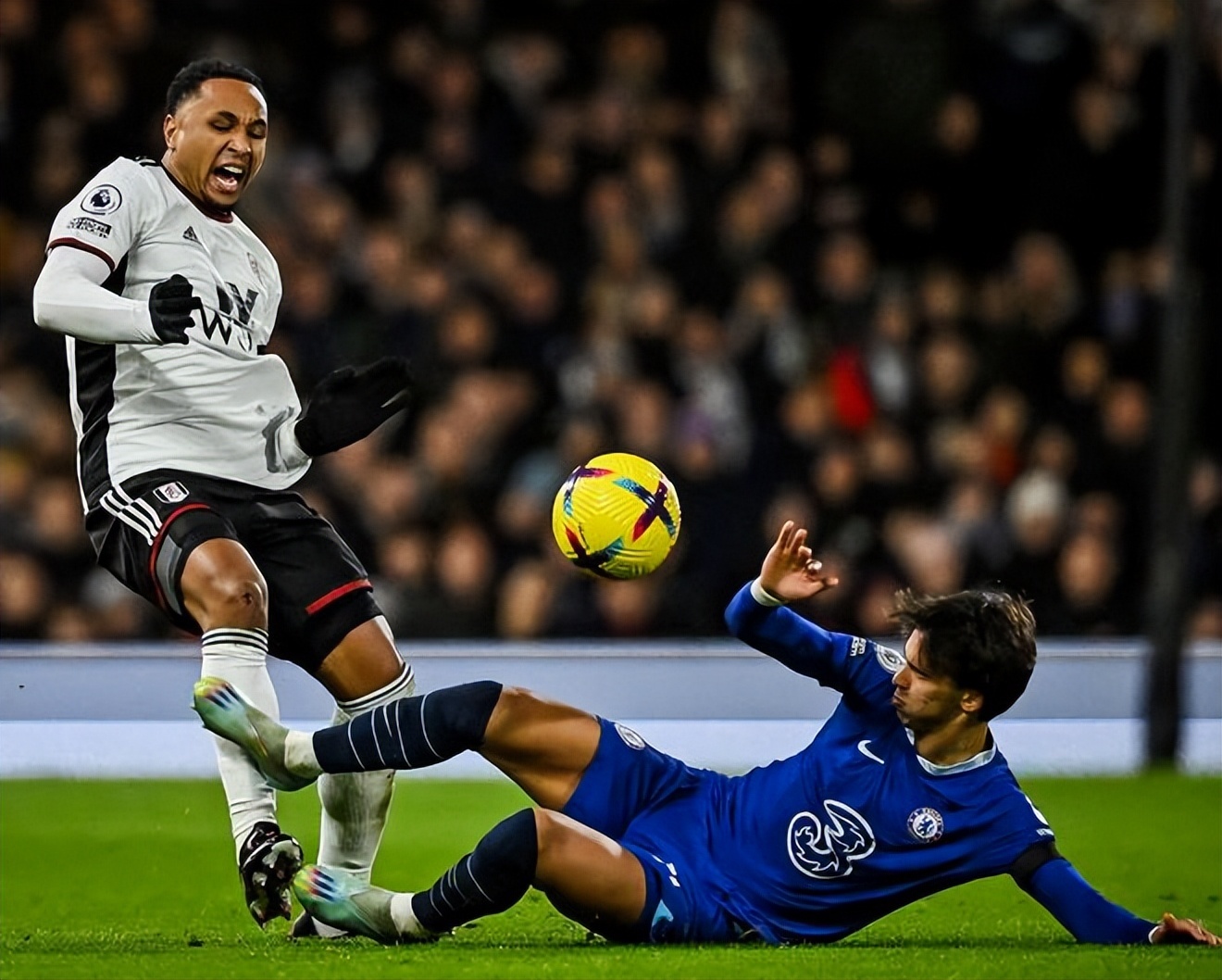 借此机会开 借此机会开